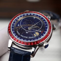 Đồng Hồ Patek Philippe Grand Complications 6104G Replica 11 Màu Xanh Dương Viền Đính Đá Đỏ 40mm (2)