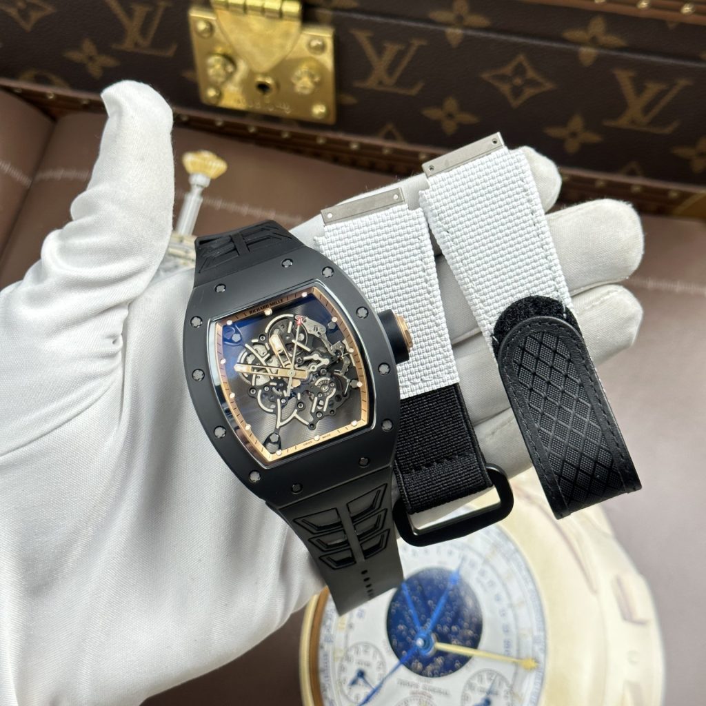 Đồng Hồ Richard Mille RM055 Replica 11 Vỏ Gốm Đen Viền Màu Đồng Xưởng ZF 49.9×42 (2)