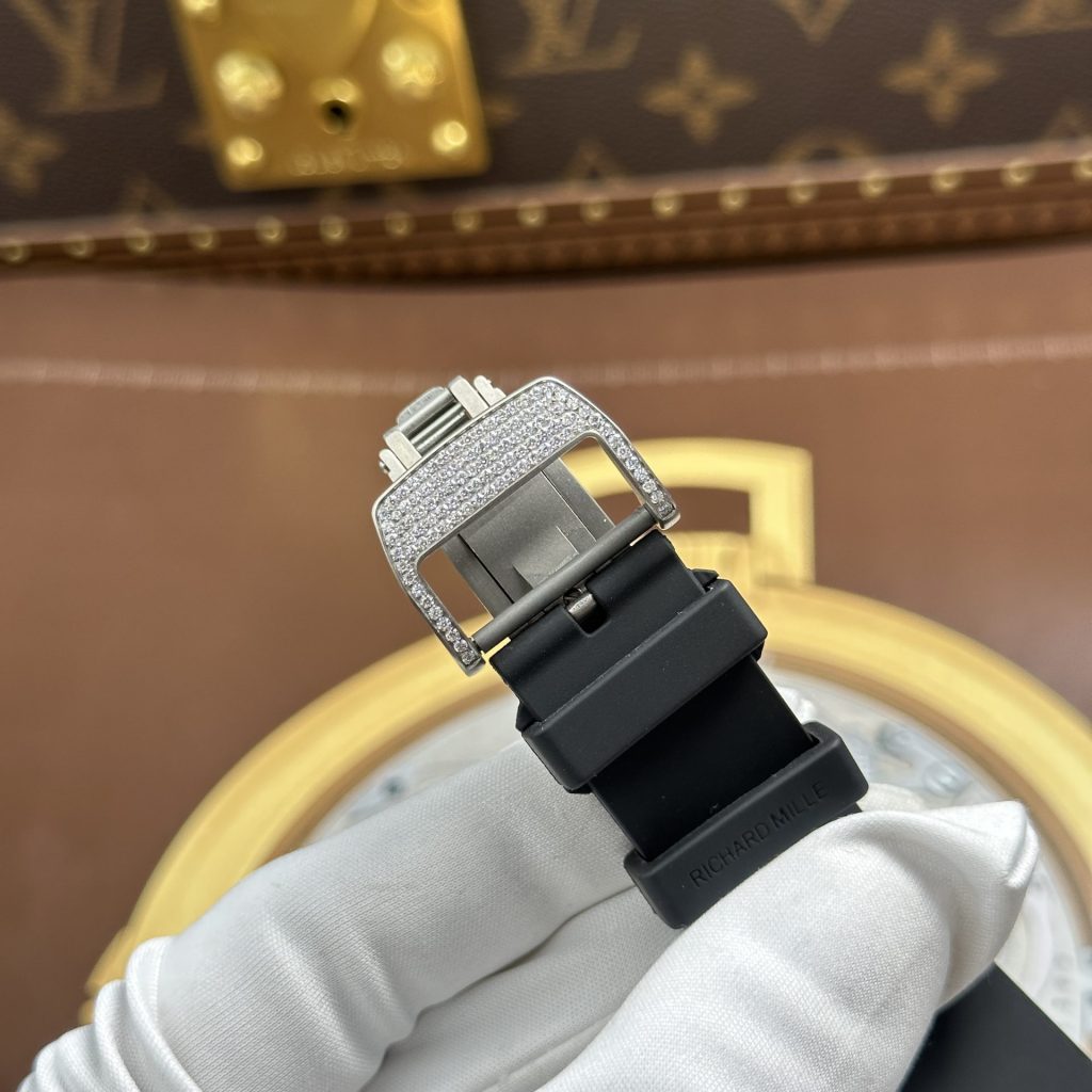 Đồng Hồ Richard Mille RM67-01 Chế Tác Mặt Lộ Cơ Vỏ Đính Full Kim Cương Moissanite 38.7x47 (2)