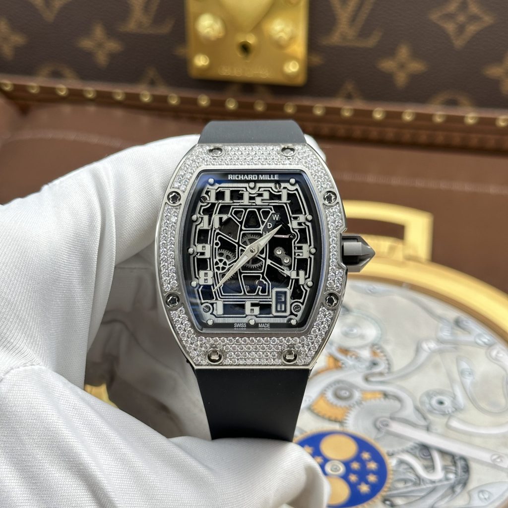 Đồng Hồ Richard Mille RM67-01 Chế Tác Mặt Lộ Cơ Vỏ Đính Full Kim Cương Moissanite 38.7x47 (2)