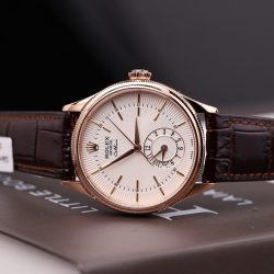Đồng Hồ Rolex Cellini Dual Time 50525 Chế Tác Mặt Trắng Vỏ Bọc Vàng Thật 18K 39mm (1)