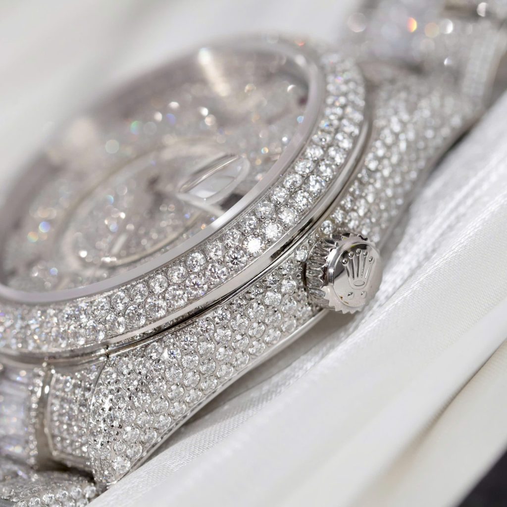 Đồng Hồ Rolex Sky-Dweller Chế Tác Đính Full Đá CZ Máy Cơ Thụy Sỹ 42mm (3)