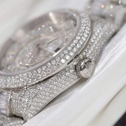 Đồng Hồ Rolex Sky-Dweller Chế Tác Đính Full Đá CZ Máy Cơ Thụy Sỹ 42mm (3)