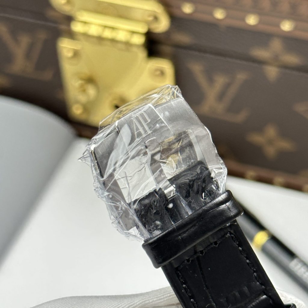 Đồng Hồ Audemars Piguet Code 11.59 Rep 11 Mặt Xám Khói Máy Cơ Thuỵ Sỹ Nhà Máy APS 41mm (2)