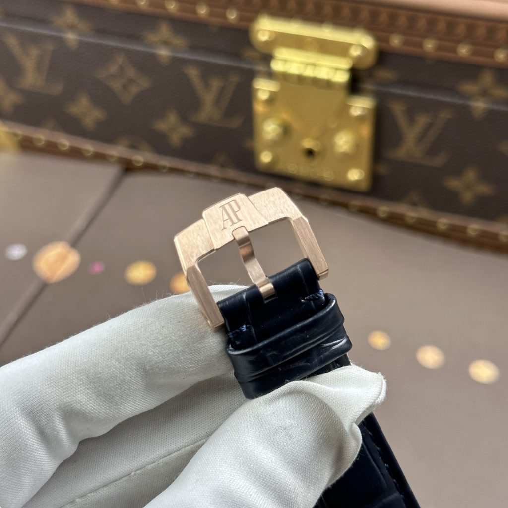 Đồng Hồ Audemars Piguet Code 11.59 Replica 11 Mặt Xanh Dương Vỏ Mạ Vàng Hồng Xưởng APS 41mm (2)