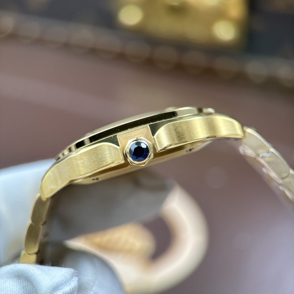 Đồng Hồ Cartier Santos Nữ Chế Tác Mạ Vàng Viền Đính Đá Nhà Máy BV 35mm (2)