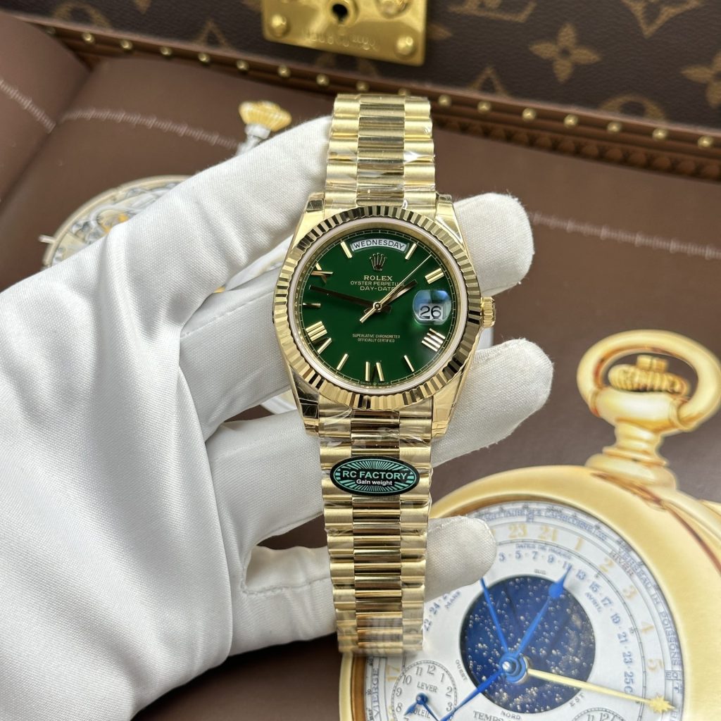 Đồng Hồ Rolex Day-Date Chế Tác Mặt Xanh Lá Cây Máy Calibre 3255 Super Clone Nhà Máy RC 40mm (2)