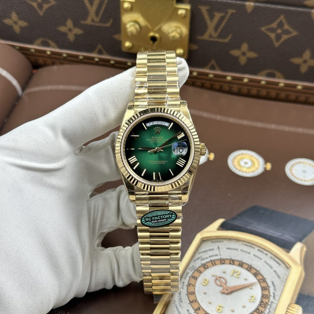 Đồng Hồ Rolex Day-Date Chế Tác Mặt Xanh Ombre Máy Calibre 3255 Super Clone Nhà Máy RC 40mm (2)