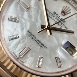 Đồng Hồ Rolex Day-Date Replica 11 Mặt MOP Bộ Chuyển Động Calibre 3255 Nhà Máy RC 40mm (2)