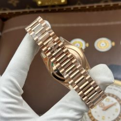 Đồng Hồ Rolex Day-Date Replica 11 Mặt Trắng Sứ Trọng Lượng 212 Gram Chuẩn Auth Nhà Máy RC 40mm (2)