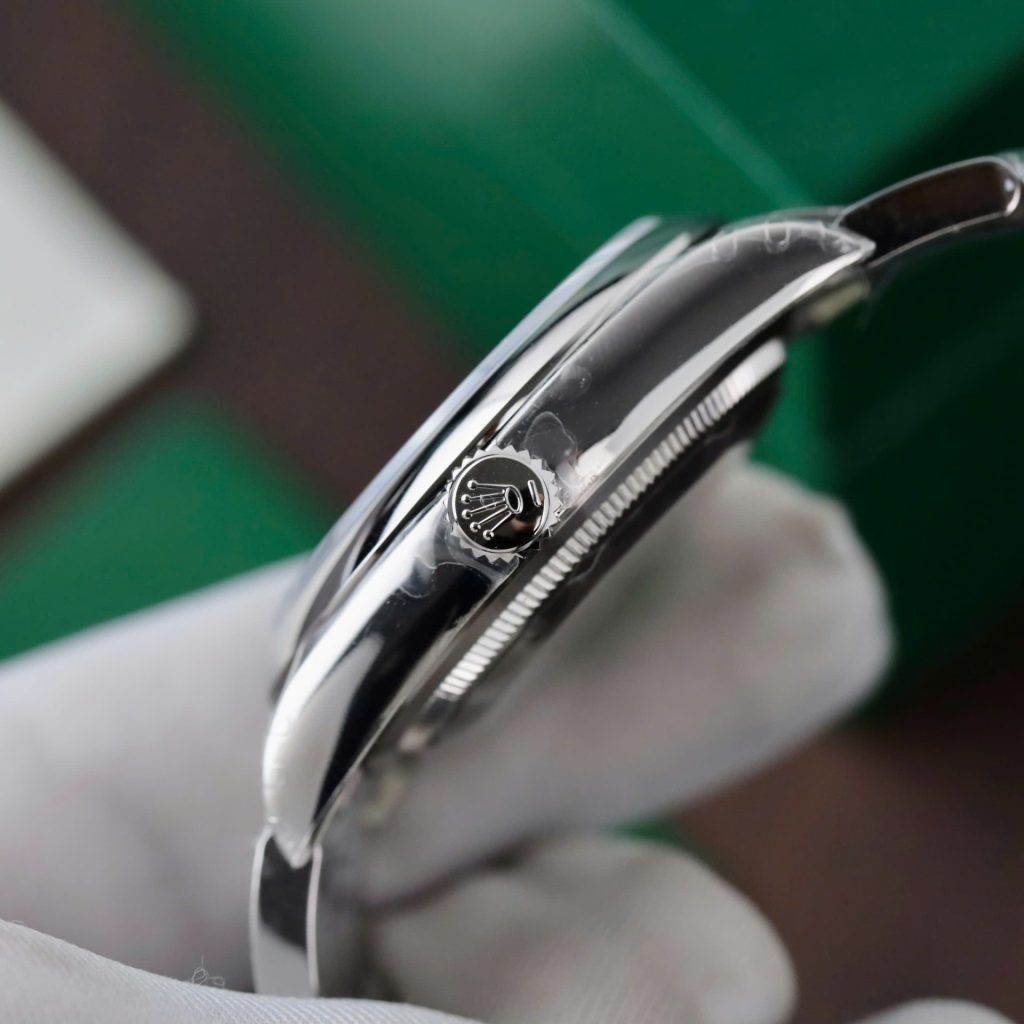 Đồng Hồ Rolex Oyster Perpetual 126000 Rep 11 Mặt Xanh Dương Máy Cơ Thuỵ Sỹ VSF 36mm (2)