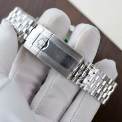 Đồng Hồ Rolex Replica Cao Cấp GMT-Master II 126710GRNR Bruce Wayne Dây Jubilee Nhà Máy VS 40mm (2)