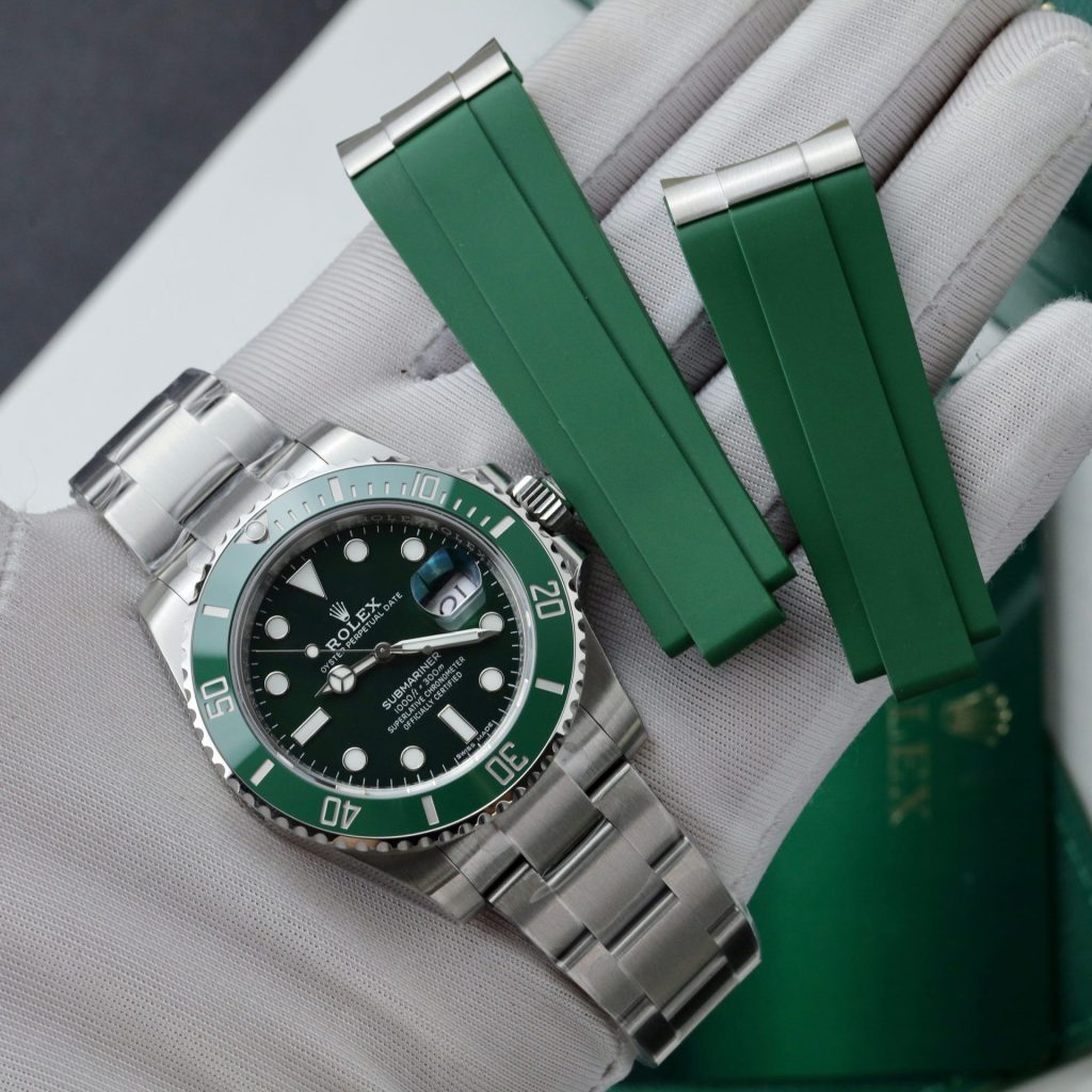 Rolex Submariner Hulk Replica vs Real